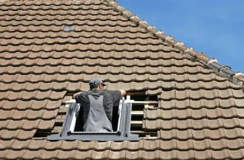 Pose de velux - Les Salelles